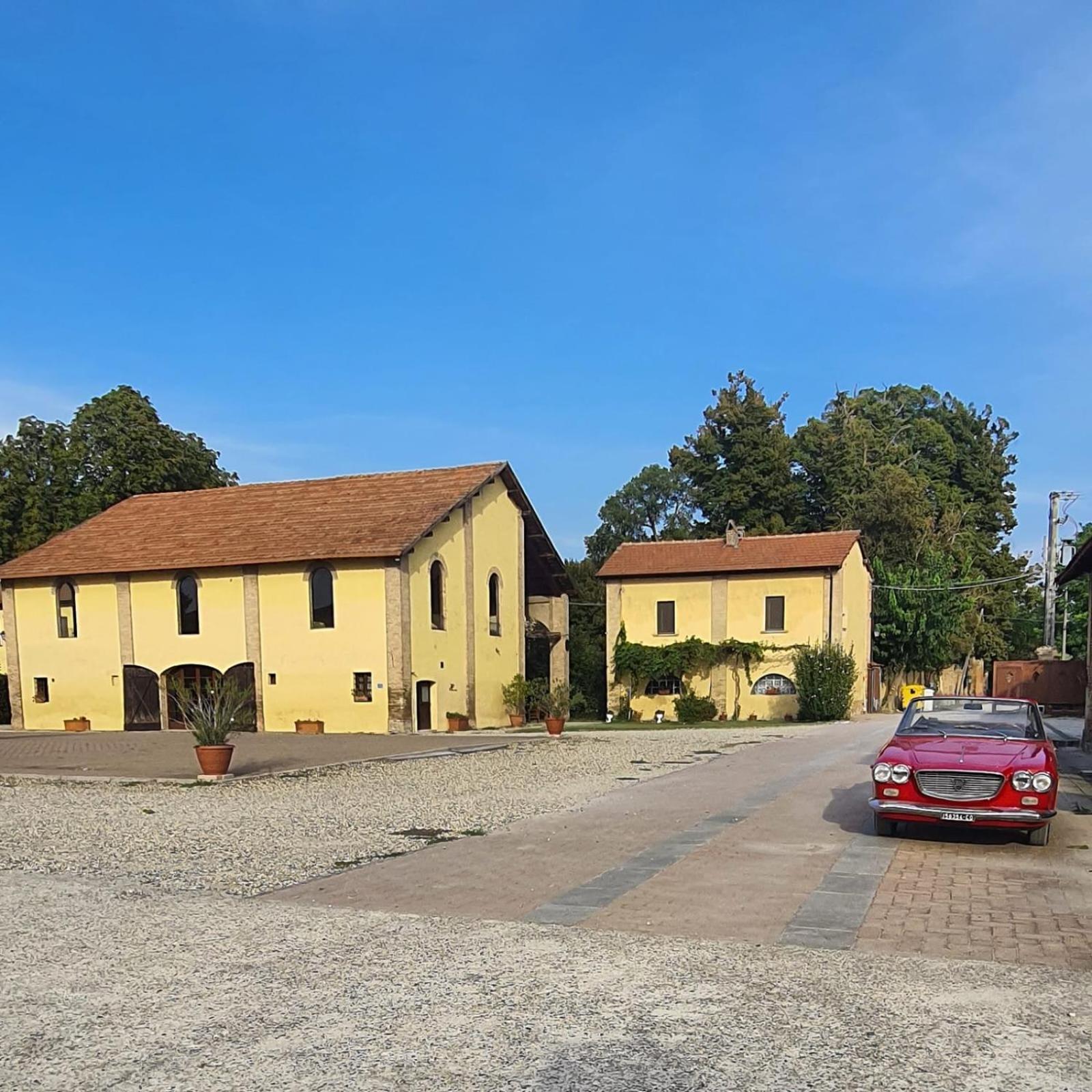 Agriturismo Le Corti Della Gualdana Voghera Exterior foto